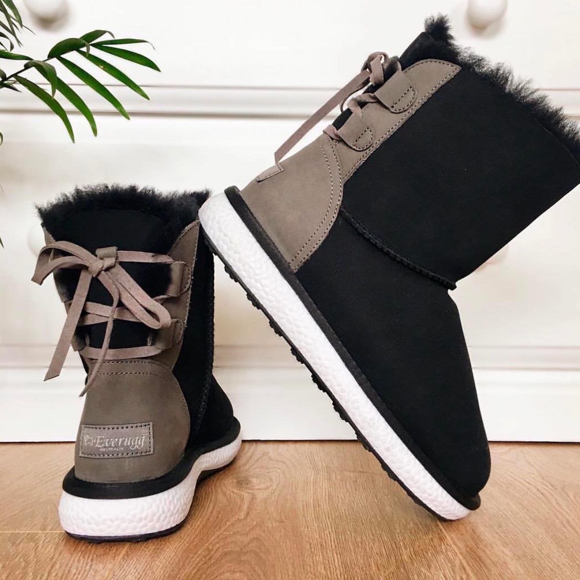 Ugg Shoes Pallet - Image 5