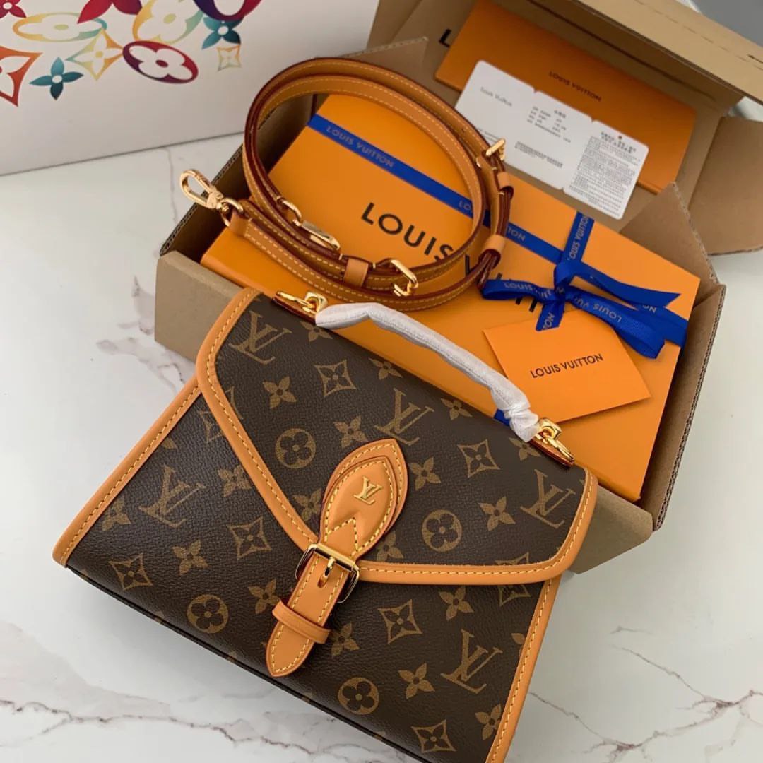 Wholesale Handbags Pallet - Image 7