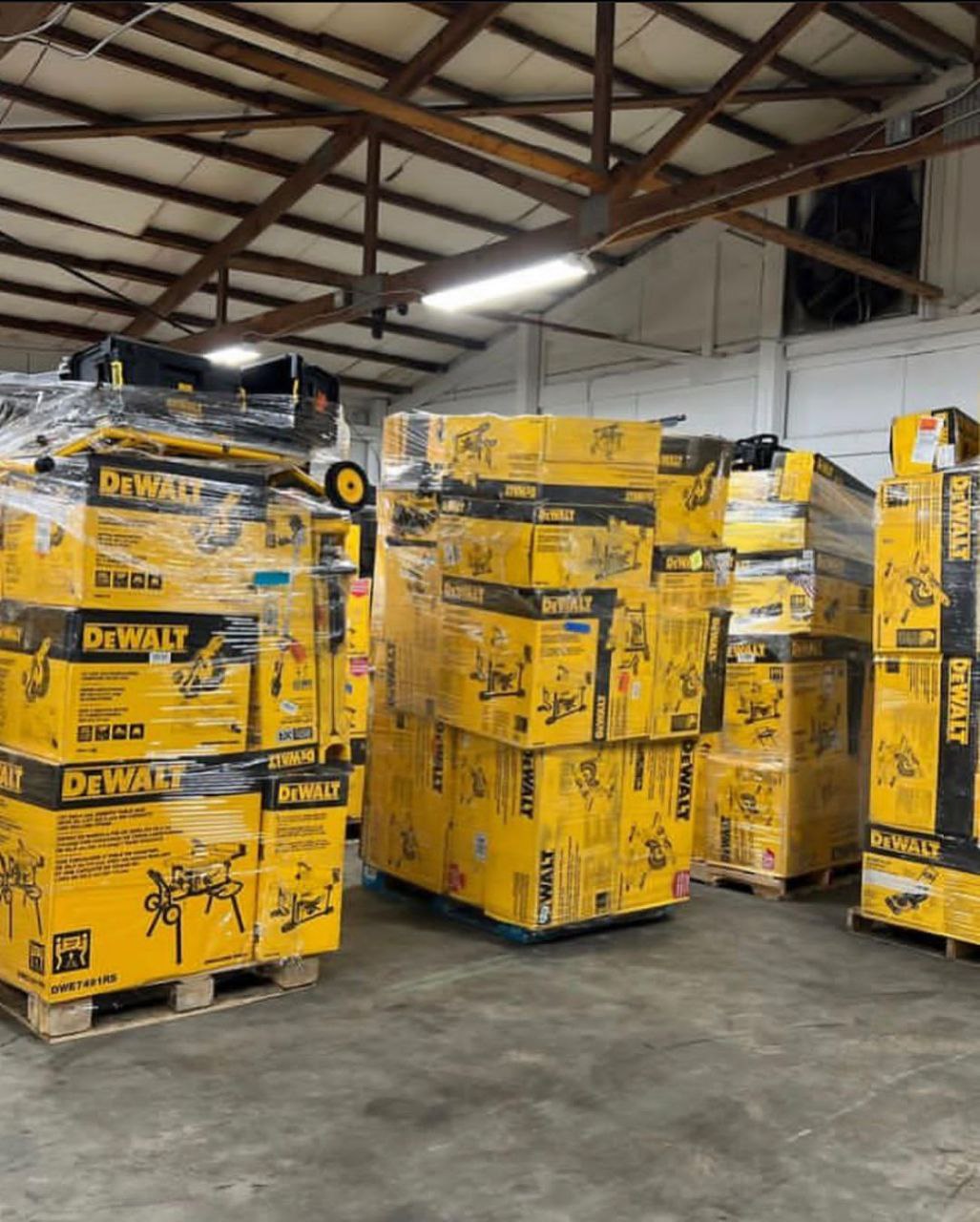 Mixed DeWalt Tools Wholesale Pallet - Image 3